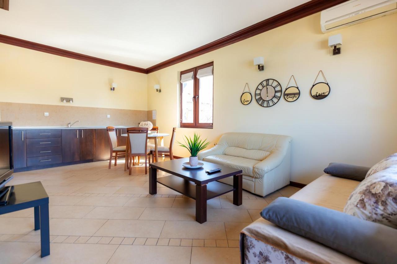 Guest House Slavyanka Sozopol Exterior photo